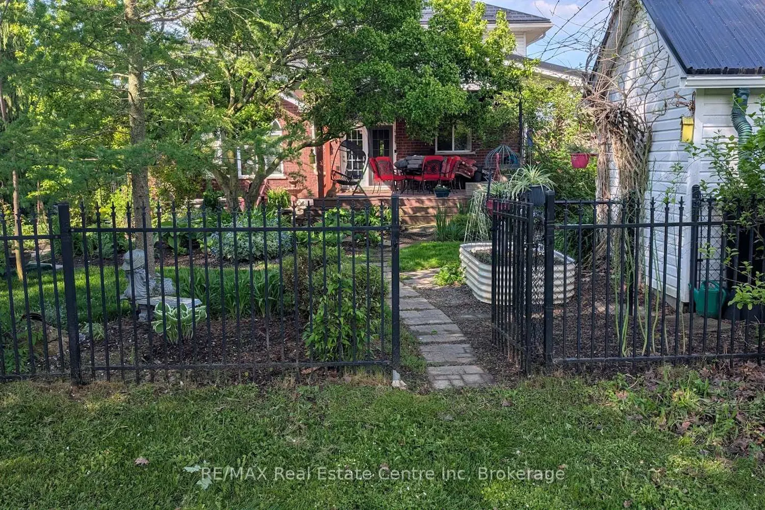 99 Keating Drive photo 5