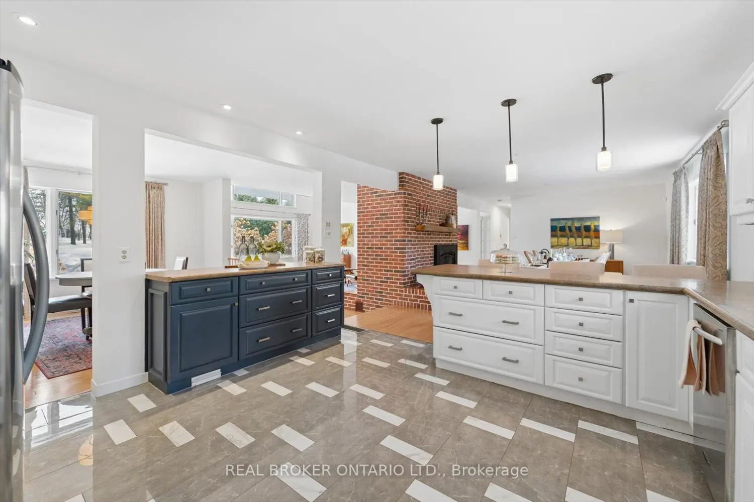 Additional image 5 of 1449 Champlain Drive