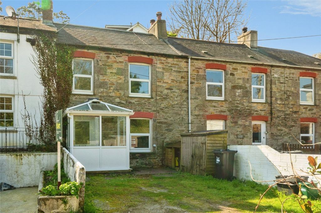 2 bed terraced house for saleCalenick, Truro, Cornwall TR3