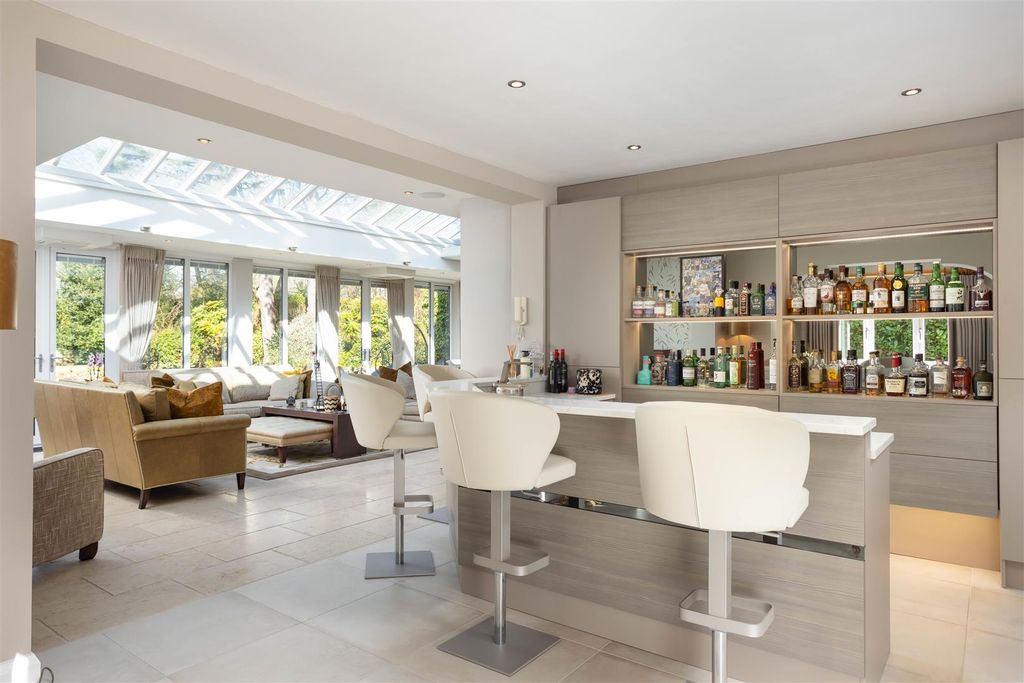 Additional image 5 of 6 bed detached house for saleSandmoor Avenue, Alwoodley, Leeds LS17