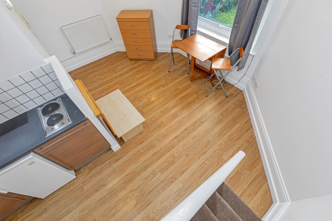 Additional image 2 of Studio Flat, Fitzjohns Avenue, NW3, N1 7GU