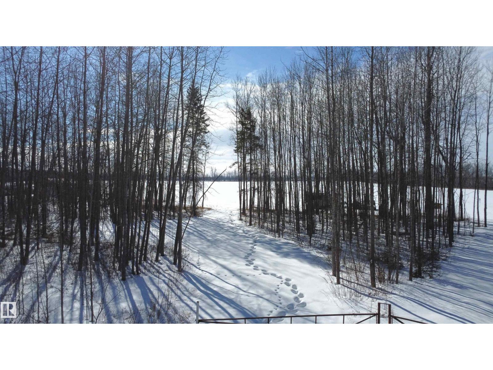 #621 54426 RGE ROAD 40