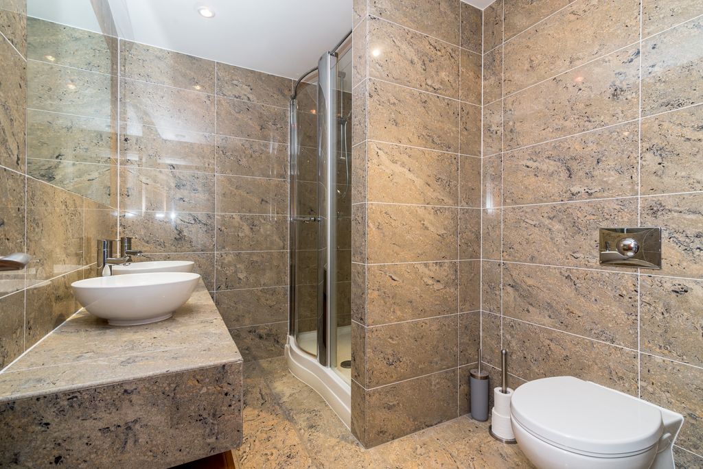 Additional image 14 of 3 bed flat for saleApartment 8, Royal Court Apartments, 60 - 66 Lichfield Road, Sutton Coldfield B74