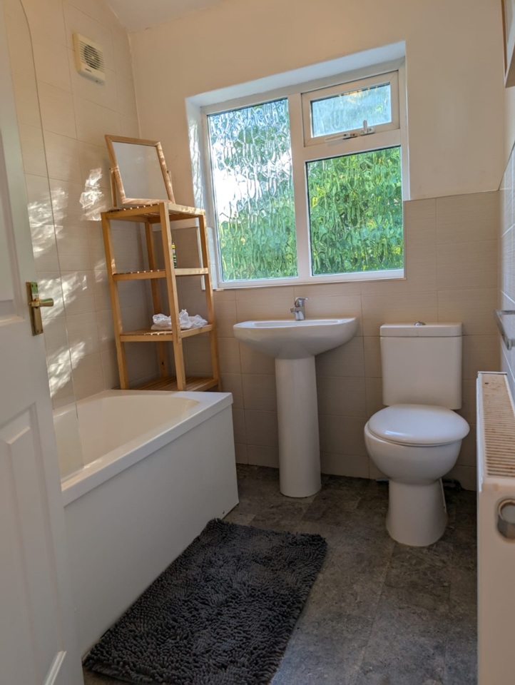 Additional image 5 of 4 Bed Semi-Detached House, Kelso Gardens, LS2, N1 7GU