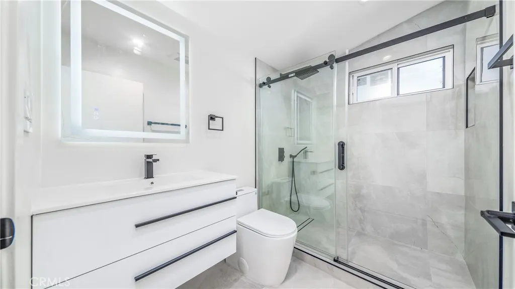 Additional image 24 of 7122 Teesdale Ave, North Hollywood, CA 91605