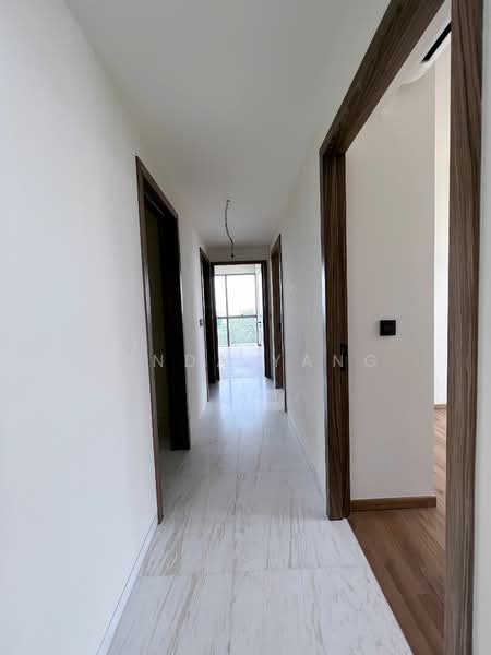 Additional image 15 of 7 Amber Road