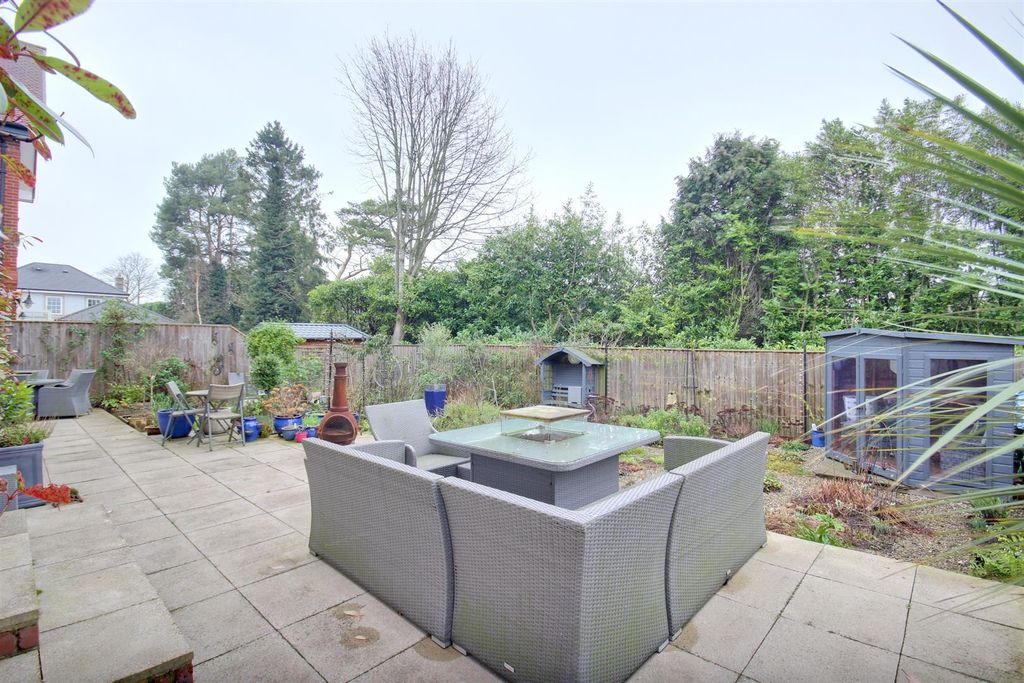 Additional image 29 of 5 bed detached house for saleGallows Lane, Beverley HU17