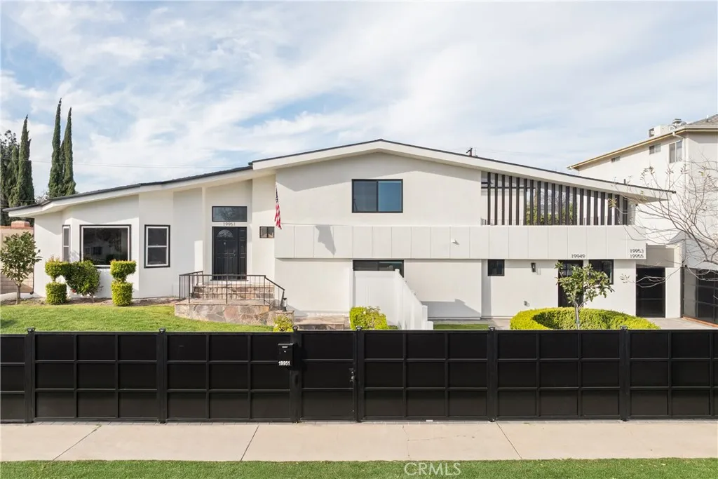 Additional image 2 of 19951 Lassen Street, Chatsworth, CA 91311