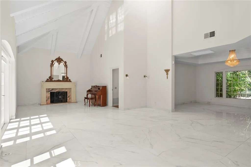 Additional image 60 of 809 Highland Drive, La Canada Flintridge, CA 91011