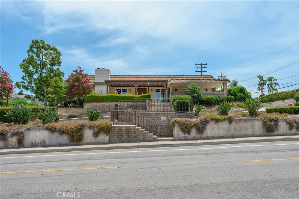 2328 E Vine Ave, West Covina, CA 91791
