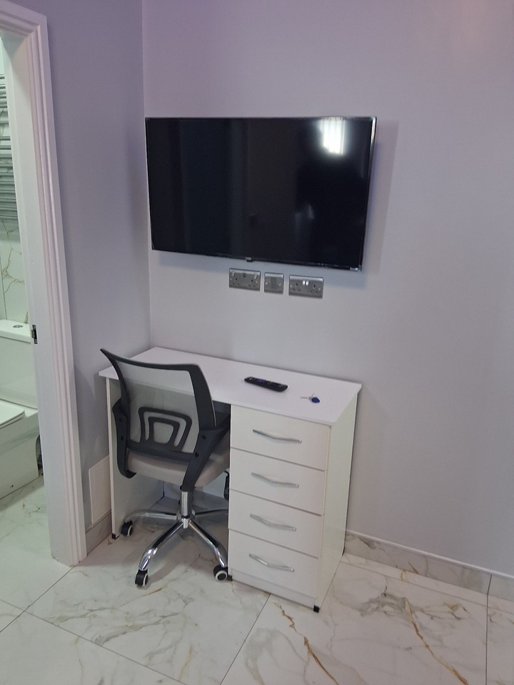 Additional image 6 of Studio Flat, Hockley, B19, N1 7GU