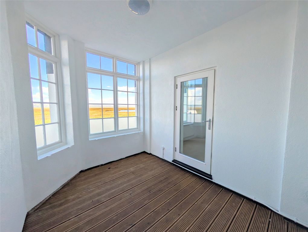 Additional image 7 of 3 bed flat for saleGrenfell Park, Parkgate, Neston, Cheshire CH64