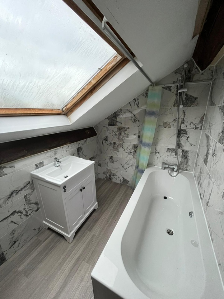 Additional image 3 of Room in a Shared House, Cliff Road, LS6, N1 7GU