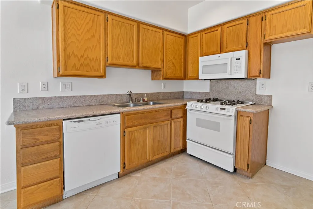 Additional image 9 of 1210 N Sunflower Ave Unit A, Covina, CA 91724