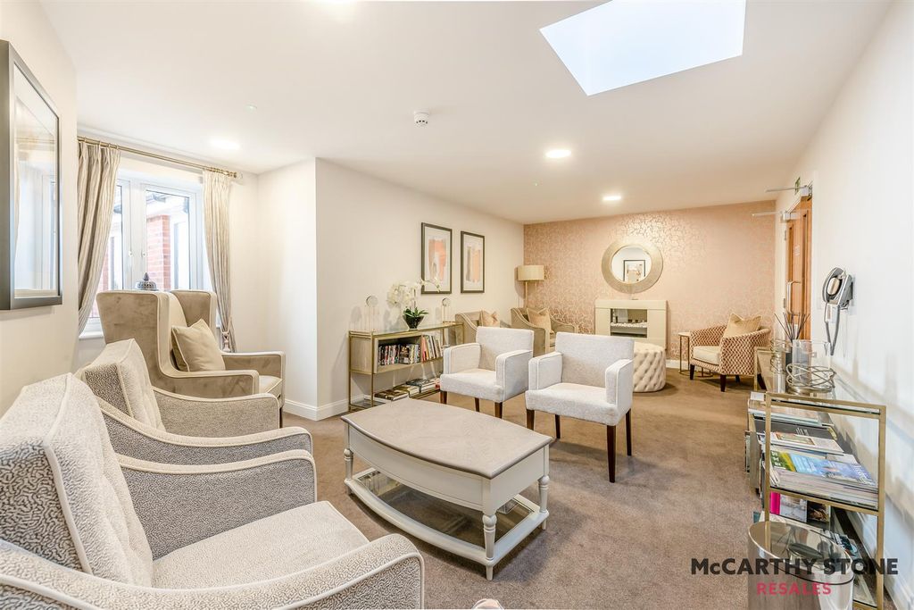 Additional image 16 of 2 bed flat for saleAndrews Court, Molescroft Road, Beverley HU17