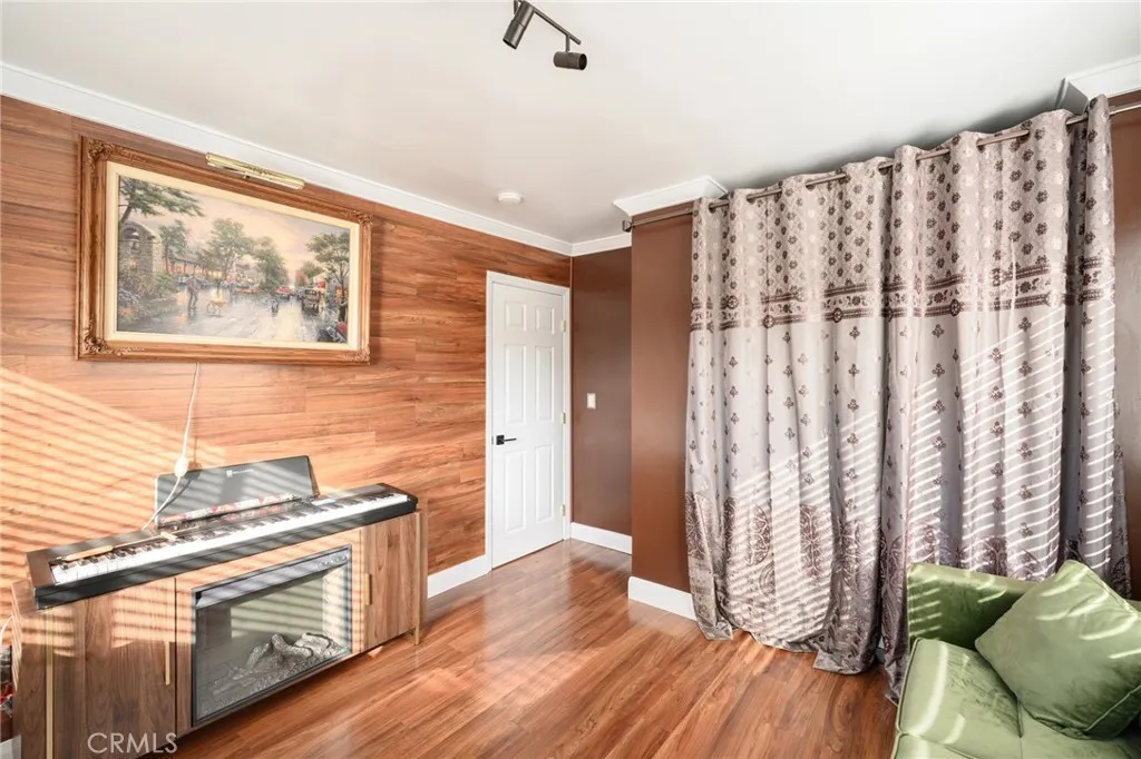 Additional image 13 of 10604 Plainview Avenue, Tujunga, CA 91042