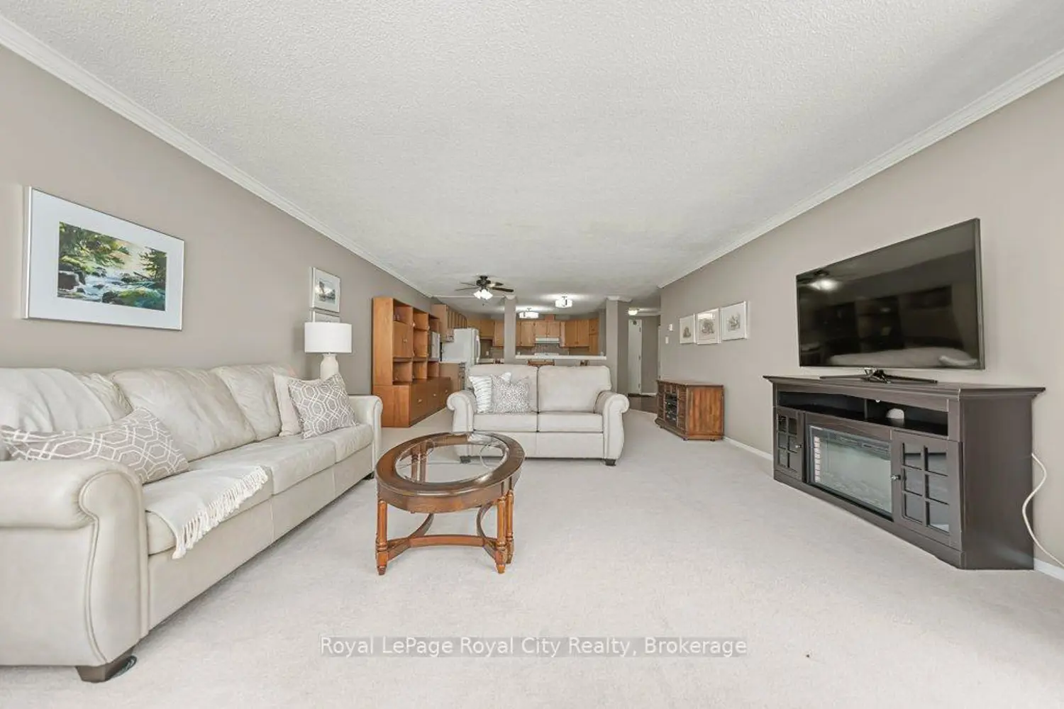24 Marilyn Drive 1005 photo 4