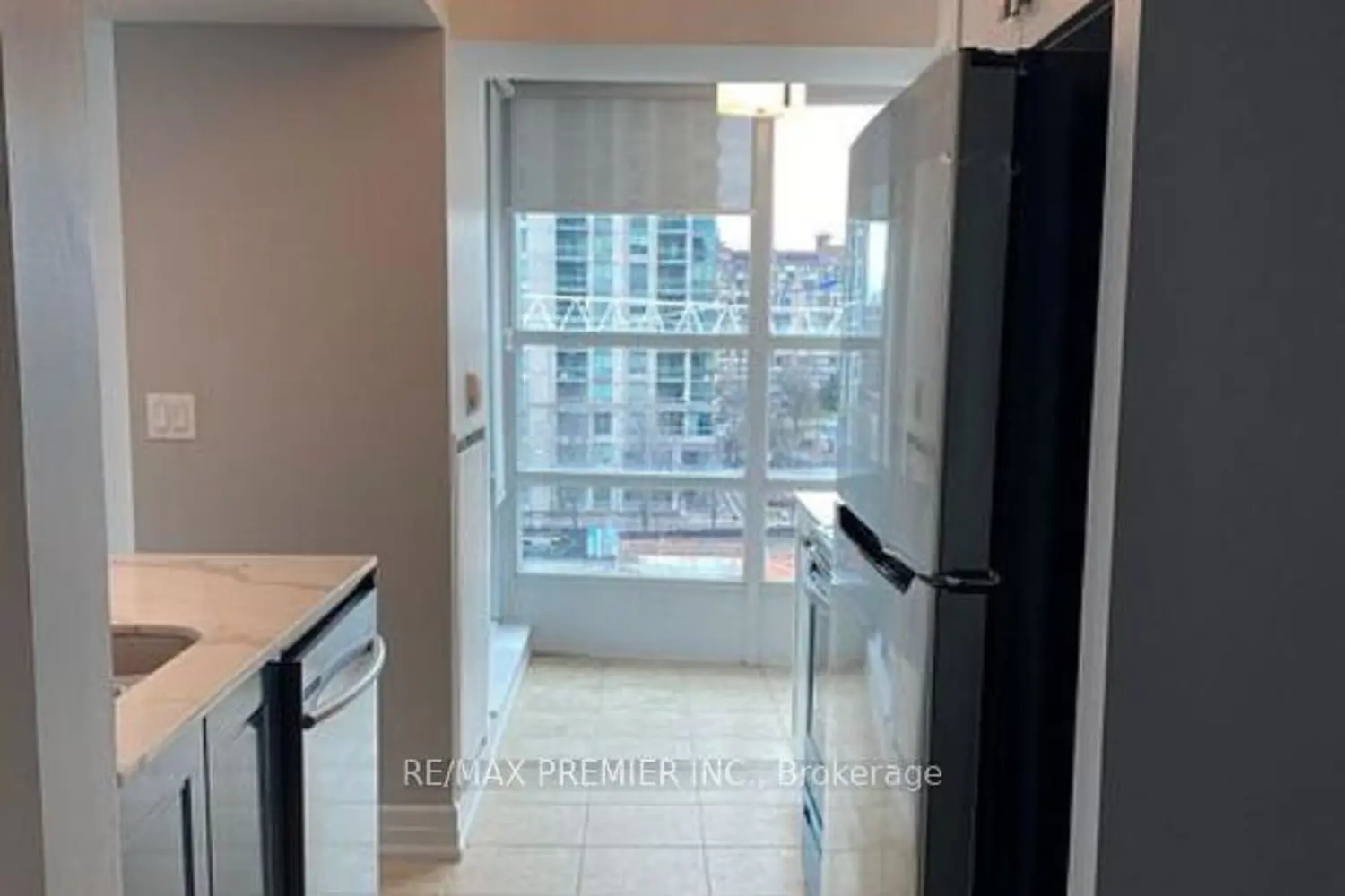 Additional image 11 of 33 Elm Drive 612