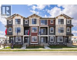 Additional image 2 of 145 Wild Rose Way SE