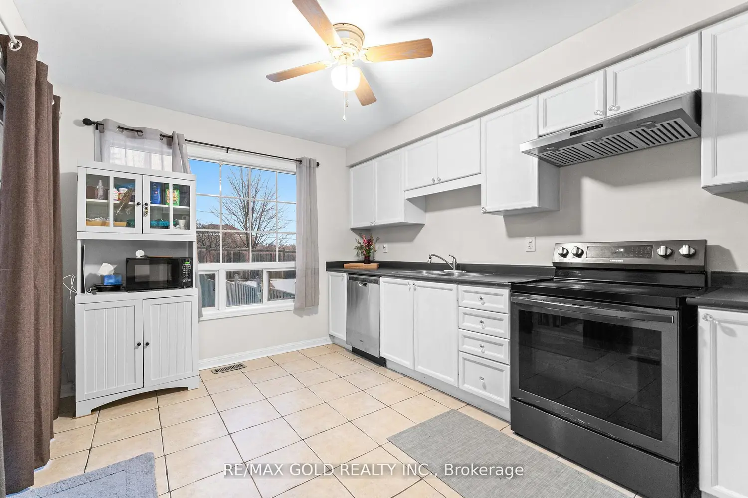 Additional image 9 of 61 Bottomwood Street