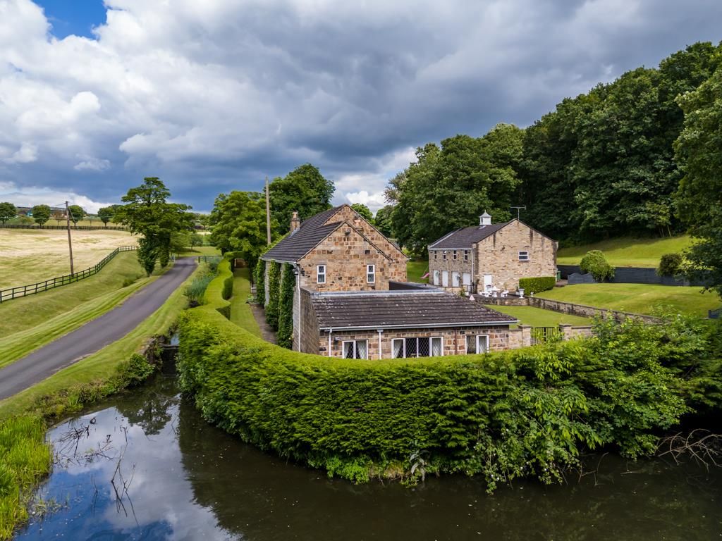 Additional image 29 of 9 bed detached house for saleRotherham Road, Killamarsh, Sheffield S21