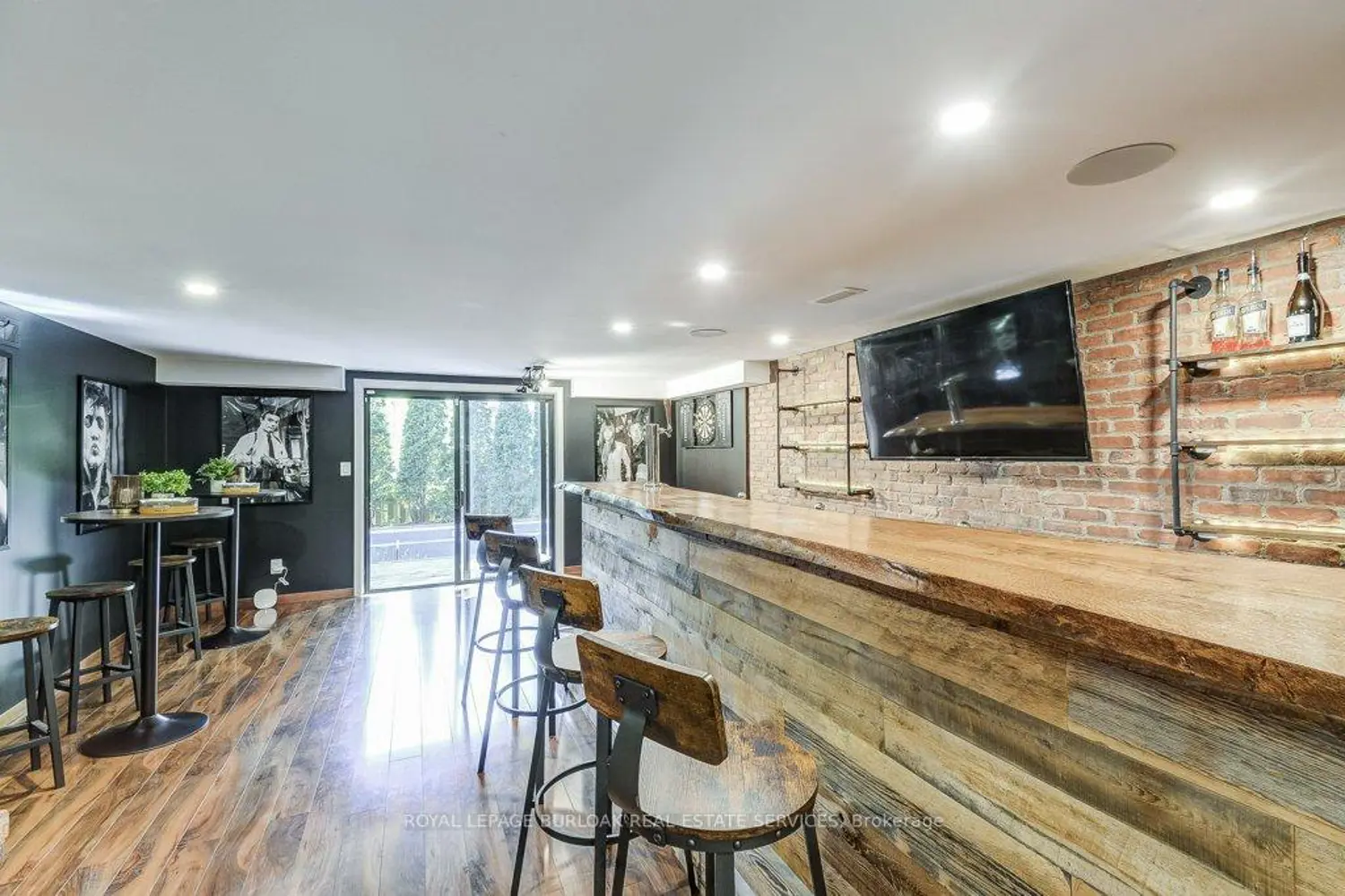 Additional image 14 of 9 Foresthill Crescent