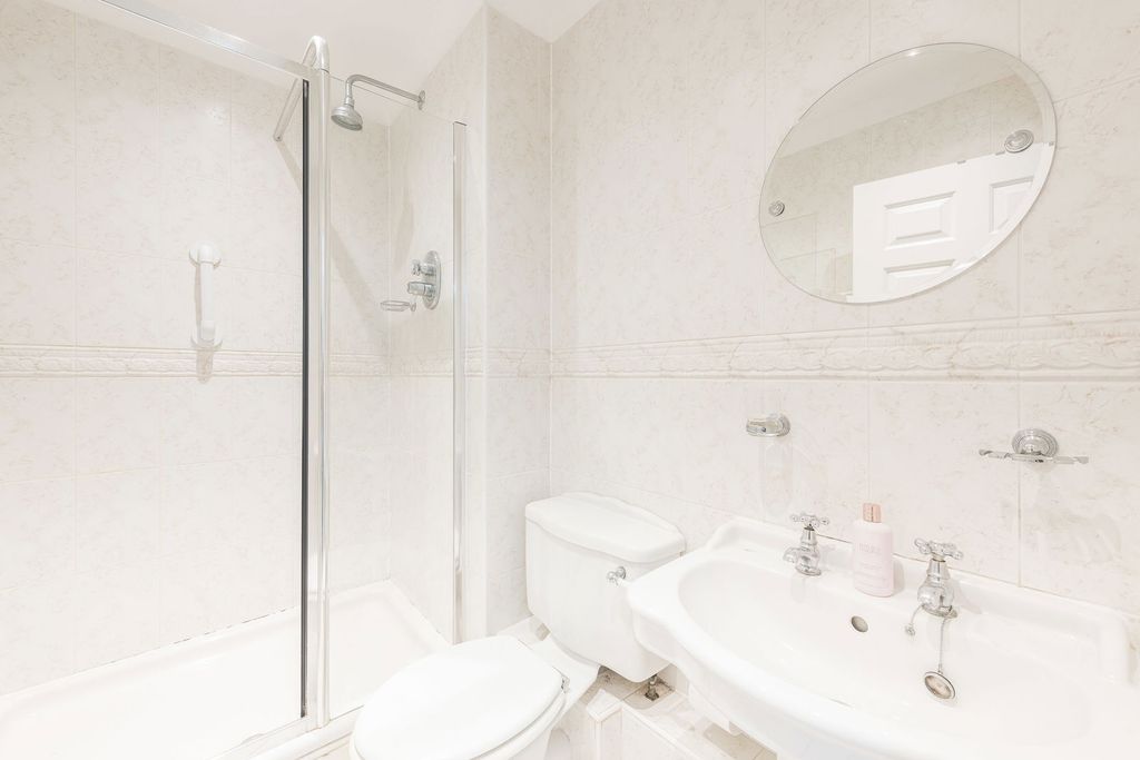 Additional image 32 of 2 bed flat for saleSt. Johns Hill, Shenstone, Lichfield WS14