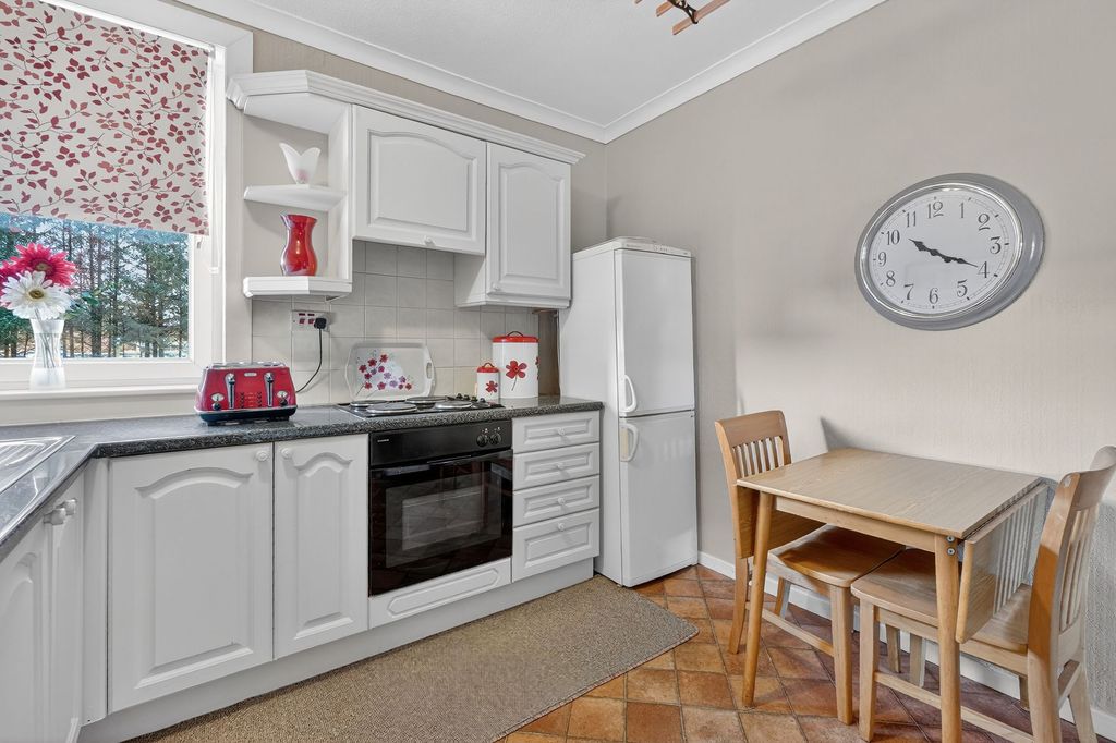 Additional image 8 of 2 bed flat for sale64 Hopes Avenue, Dalmellington, Ayr KA6