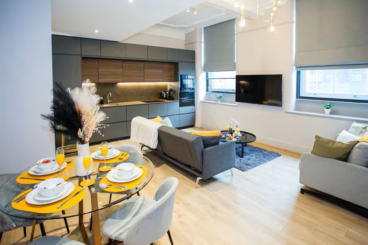 Additional image 2 of 2 Bed Flat, Charlotte Street, M1, N1 7GU