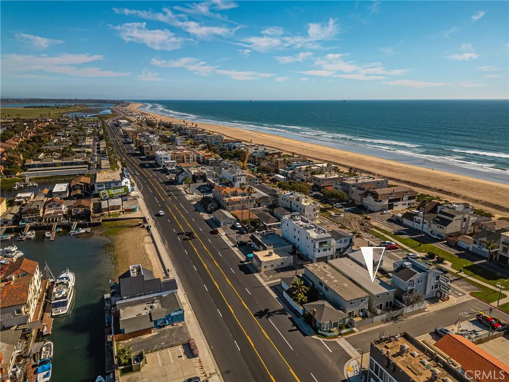 16862 12th Street Unit 4, Sunset Beach, CA 90742