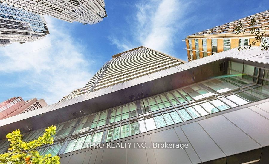 601-770 Bay Street, Toronto, ON, M5G 0A6