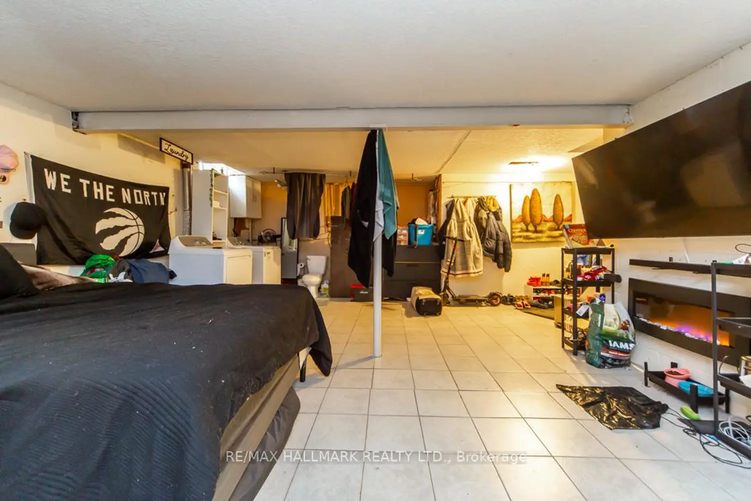 Additional image 13 of 1010 Glen Street 41