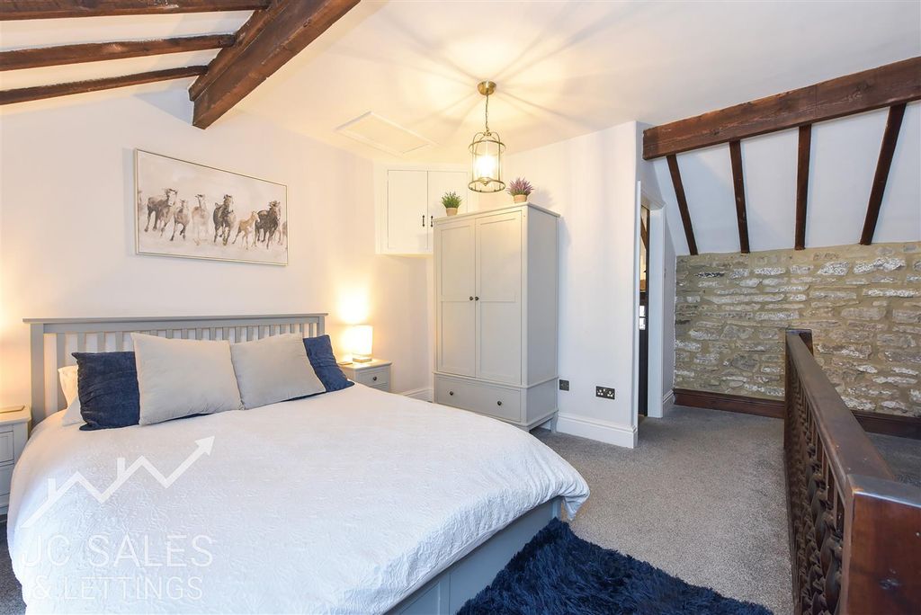 Additional image 16 of 5 bed property for saleChapel Street, Bakewell DE45