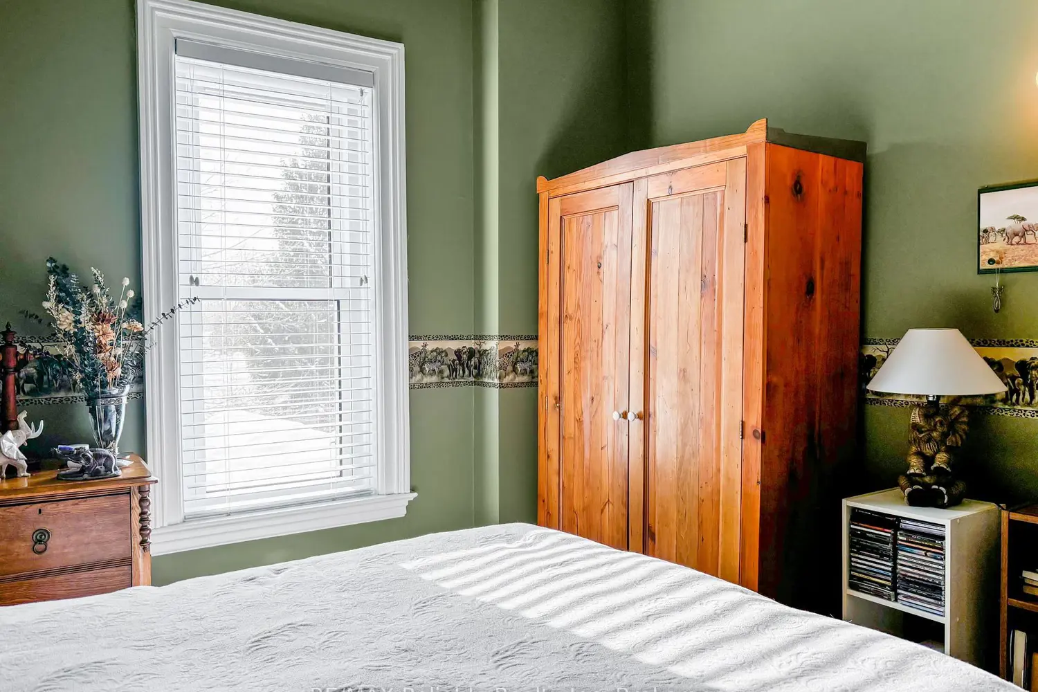 Additional image 16 of 293 Drummond Street