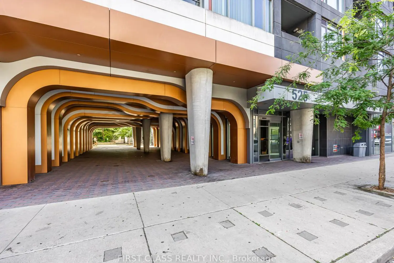 Additional image 17 of 525 Adelaide Street 1022