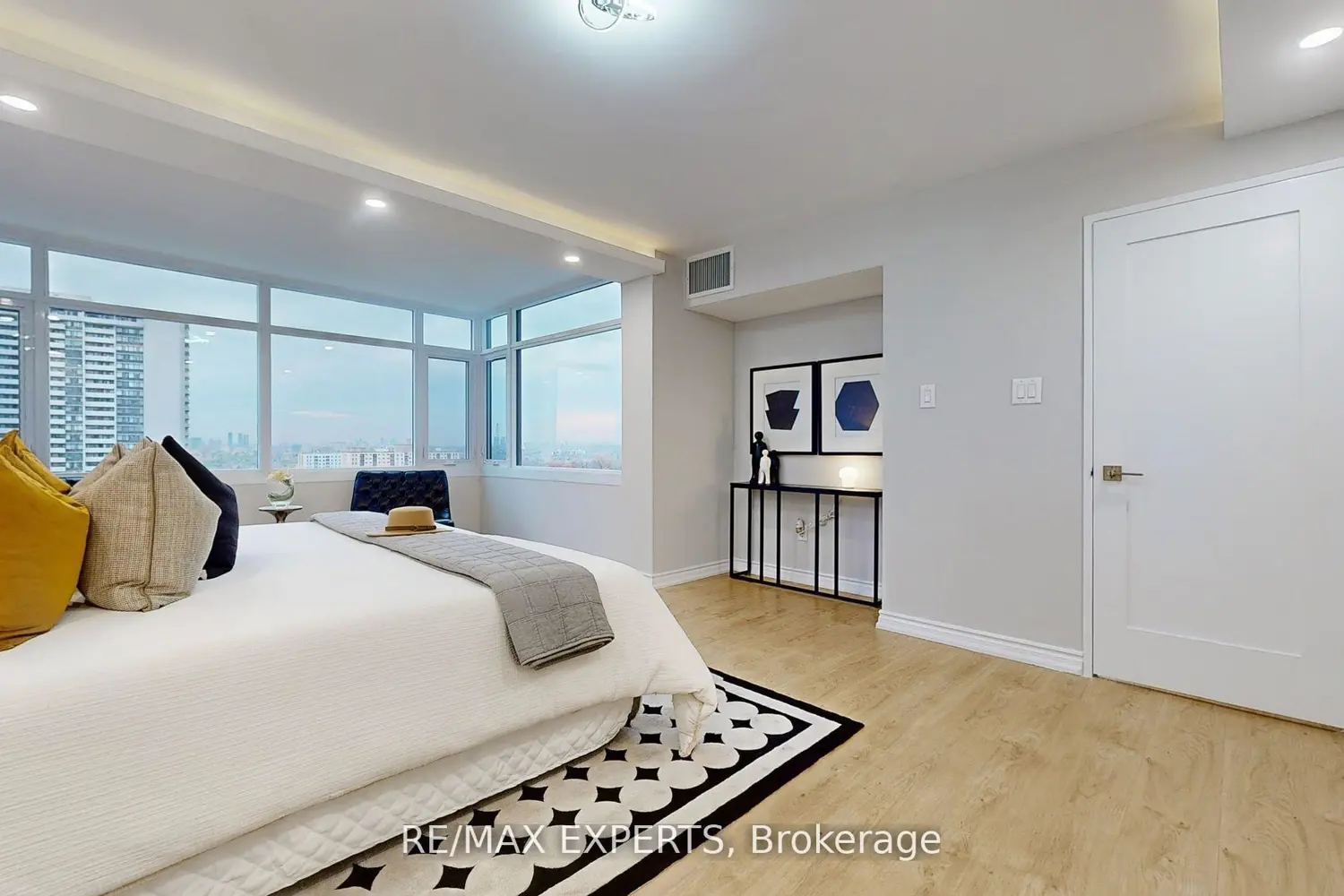 Additional image 10 of 1555 Finch Avenue 1108