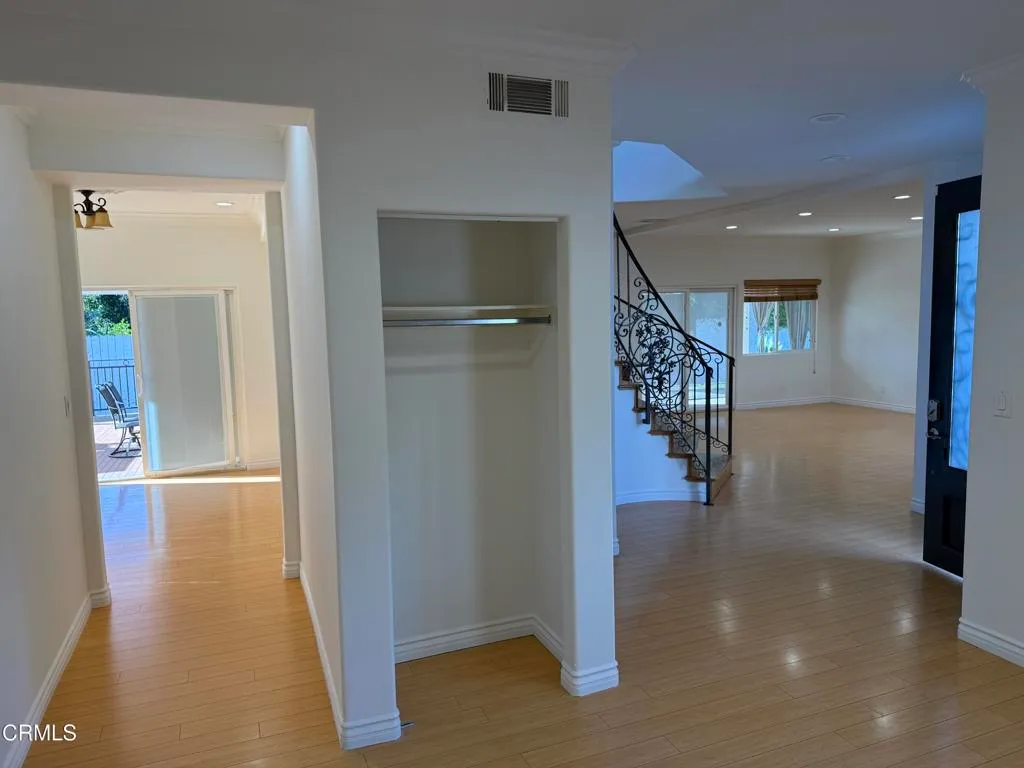 Additional image 50 of 7011 N Liberty Drive, Los Angeles, CA 91405