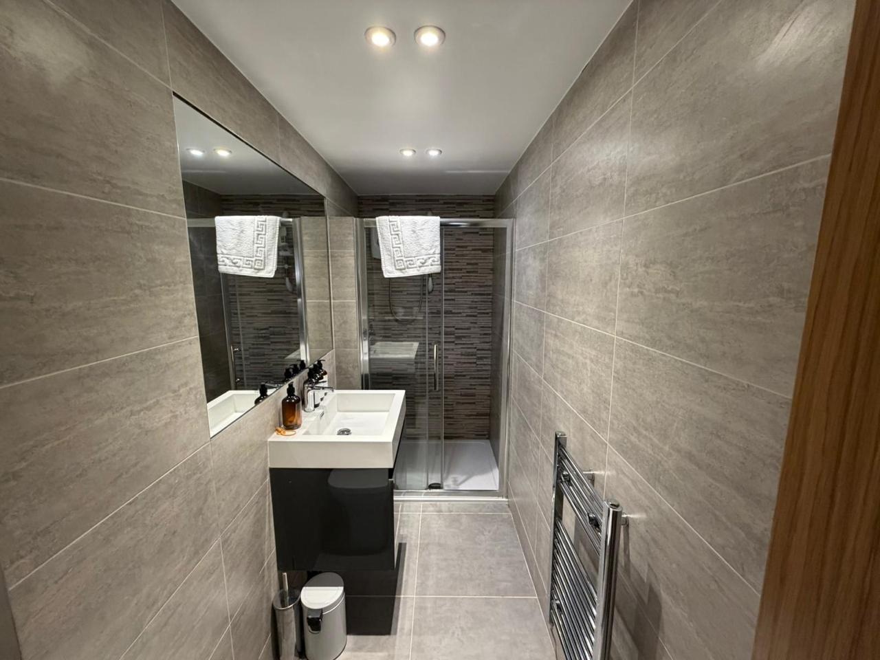 Additional image 13 of 1 Bed Flat, Lavender Hill, SW11, SW11 5RW