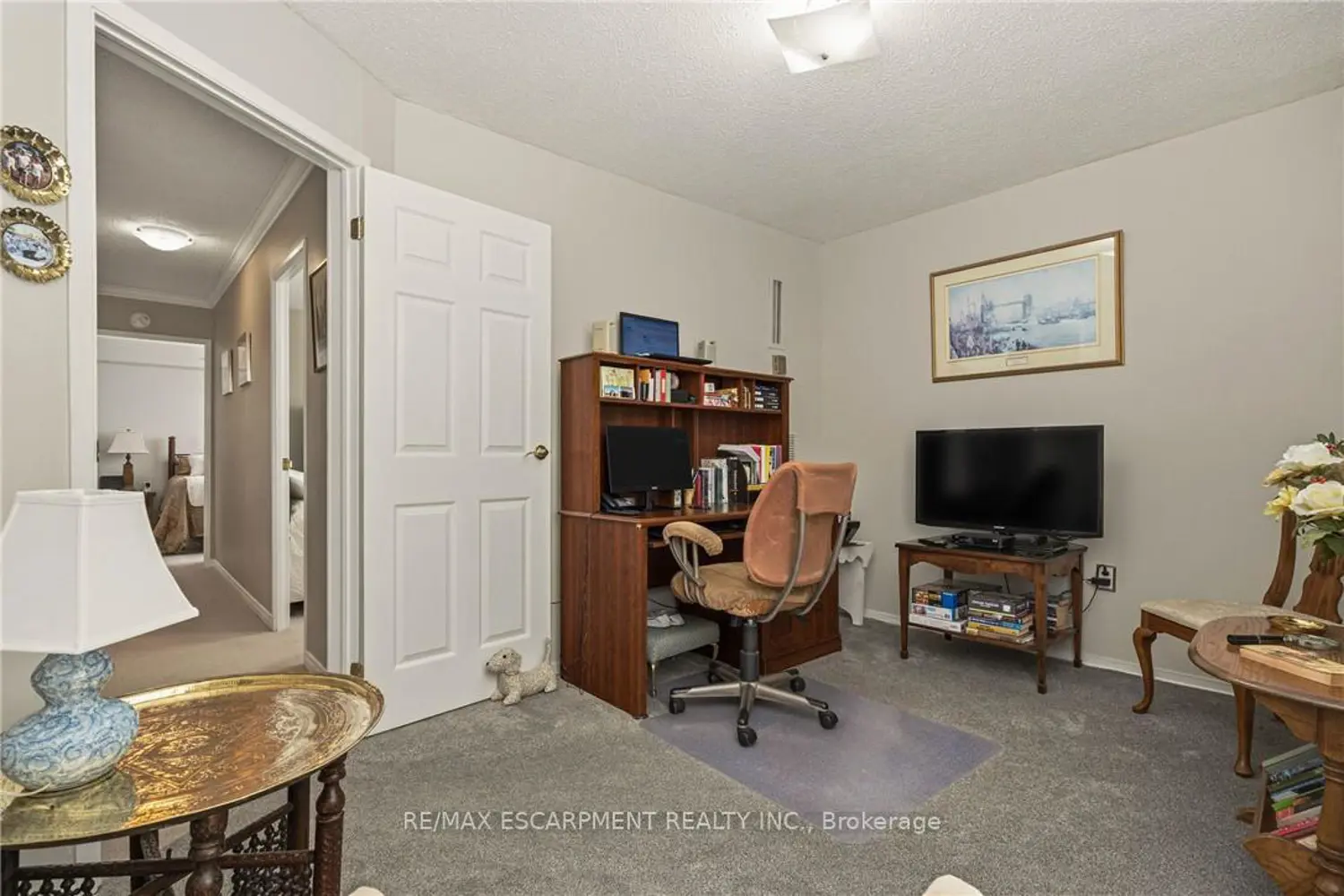 Additional image 11 of 2055 Upper Middle Road 407