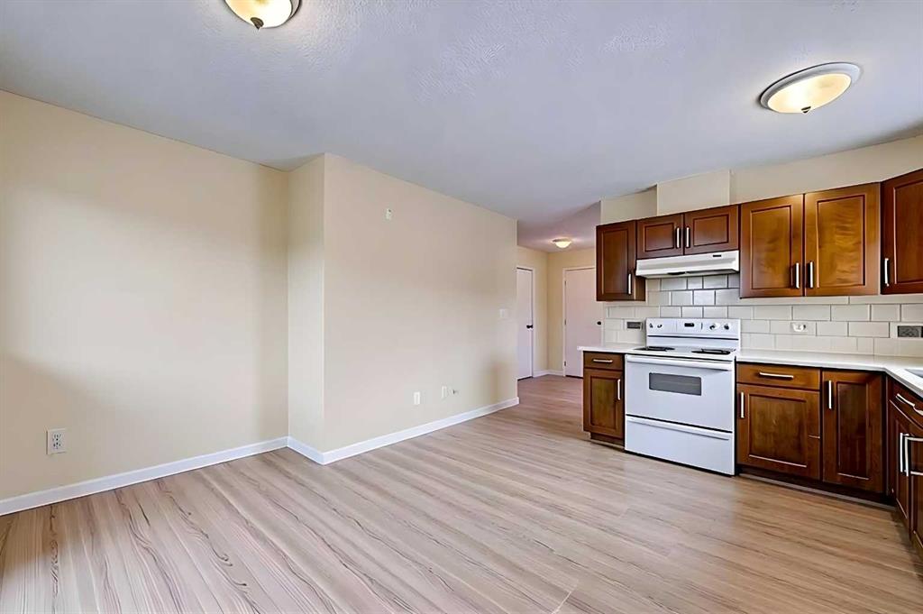 Additional image 5 of 87 Bedford Drive NE, Calgary, AB, T3K 2N9