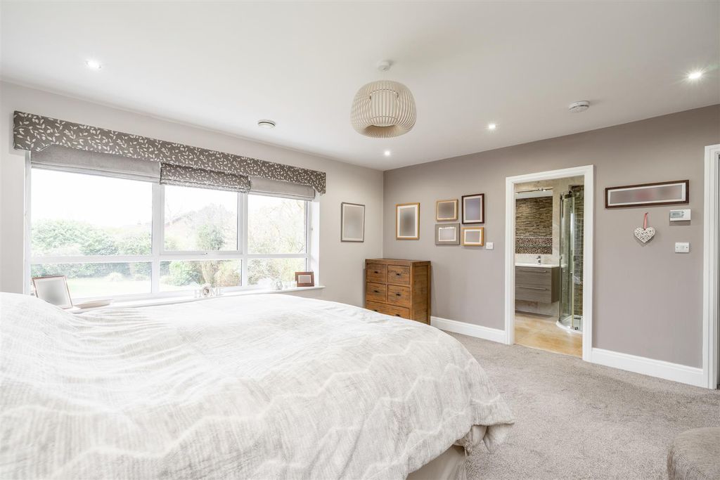 Additional image 17 of 7 bed detached house for saleWhitefields Road, Solihull B91