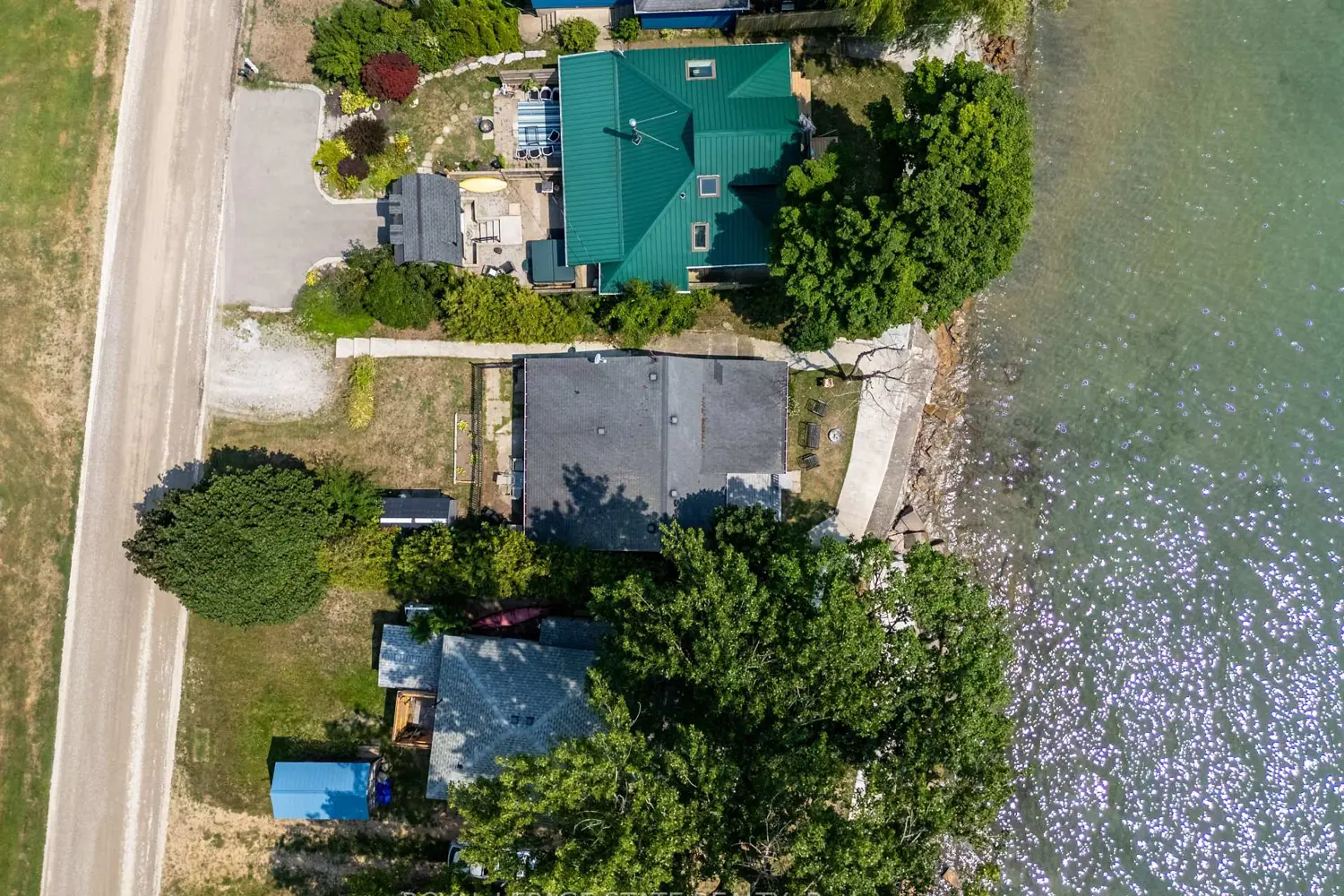 Additional image 6 of 2110 Lakeshore Road