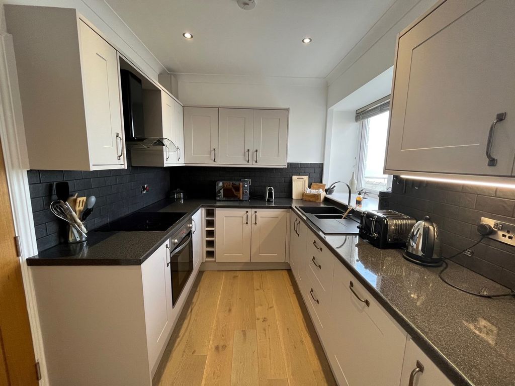 Additional image 14 of 2 bed flat for saleSouth John Street, New Quay SA45