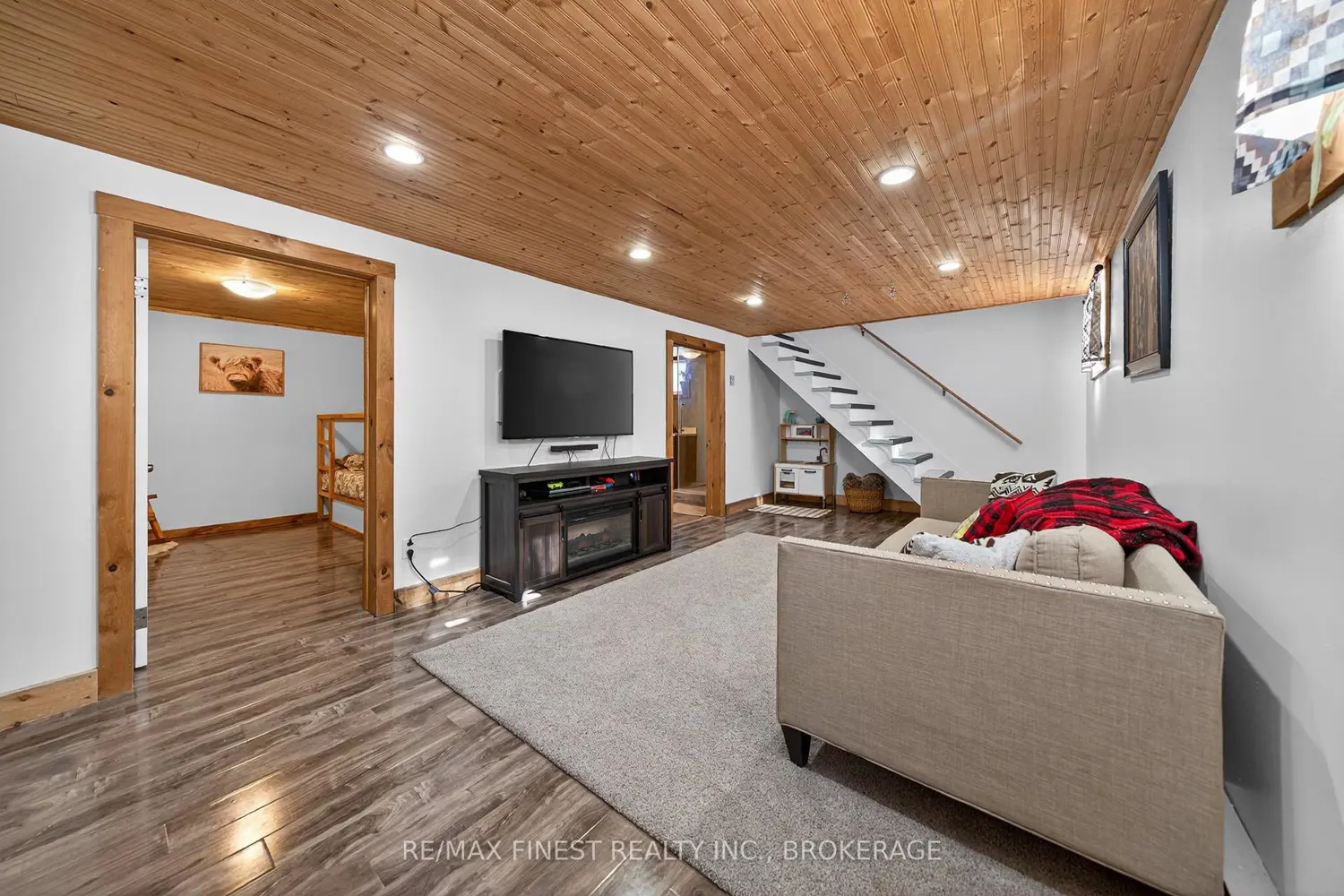 Additional image 11 of 2002 Moneymore Road