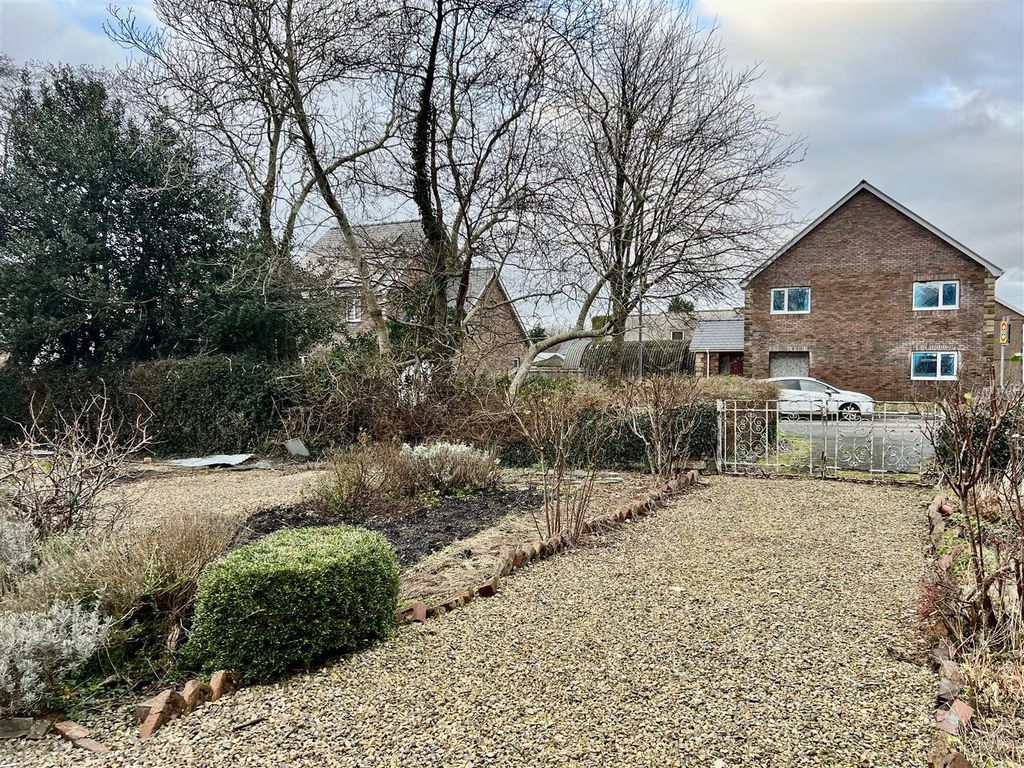 Additional image 18 of 4 bed detached house for saleHeol Y Gors, Cwmgors, Ammanford SA18