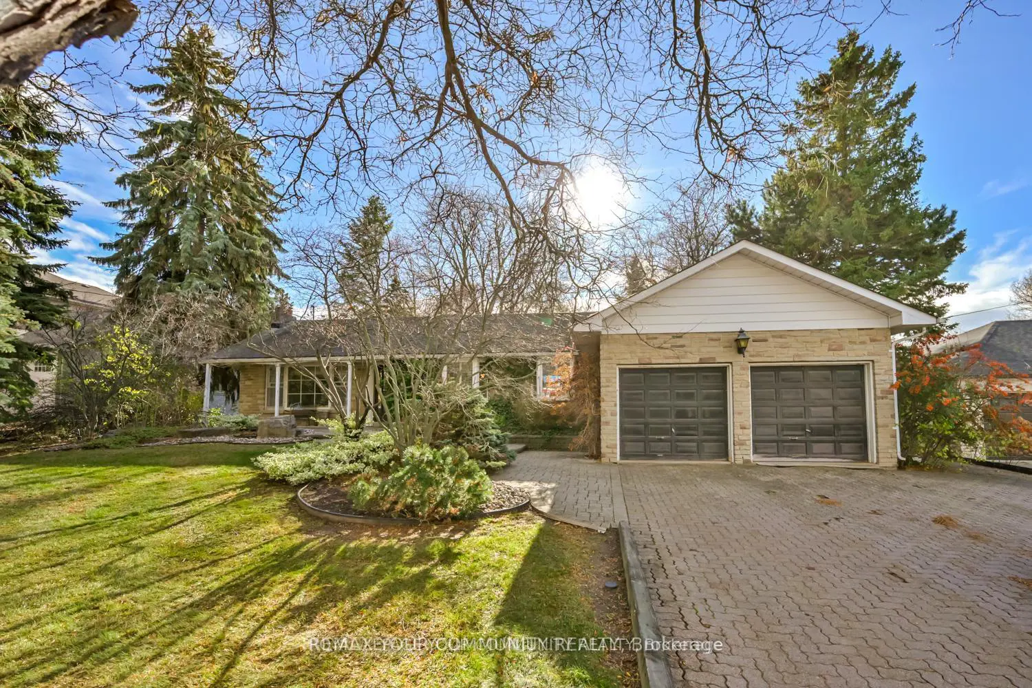 23 Denham Drive photo 2