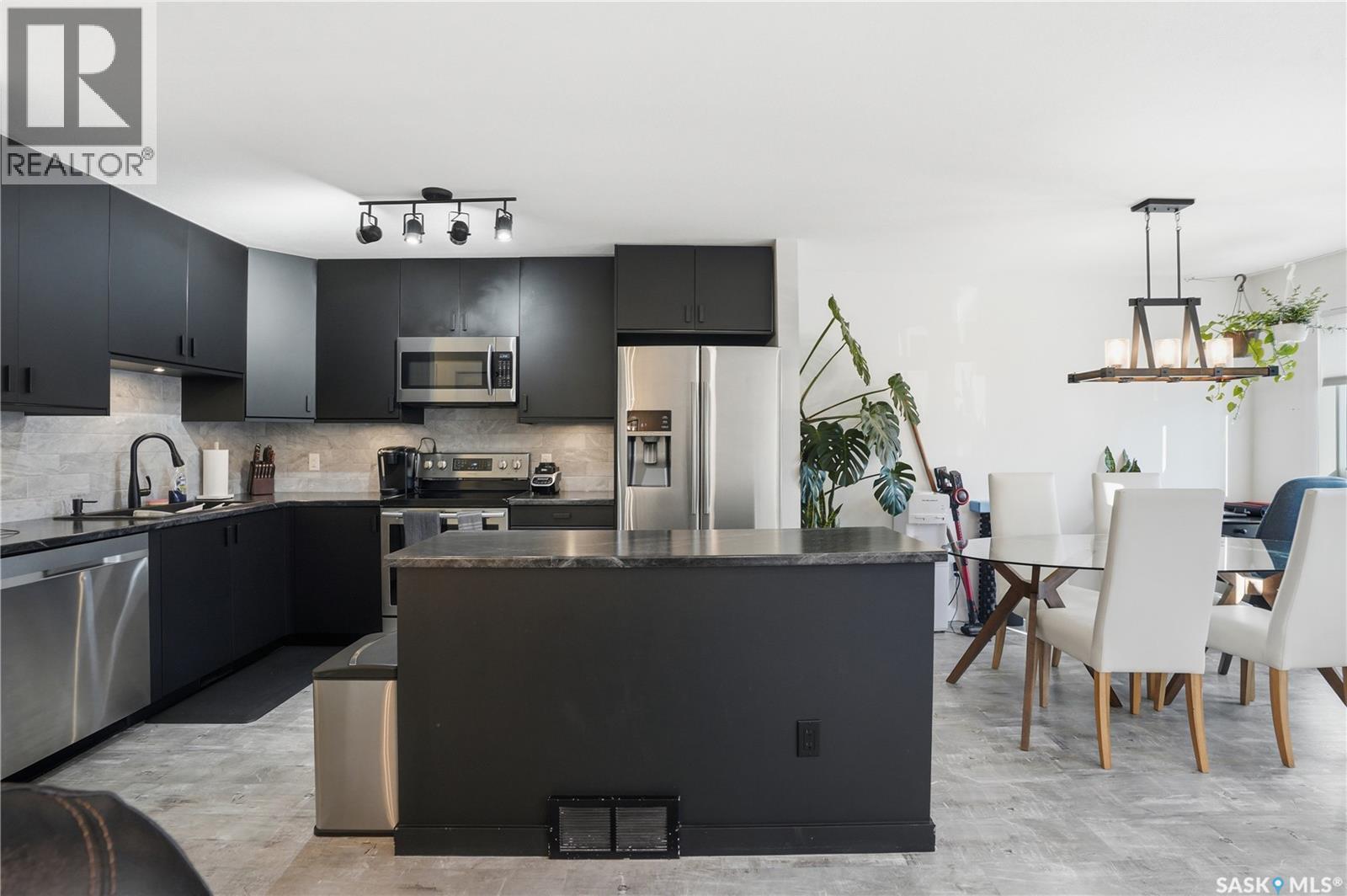 Additional image 3 of 550/552 Reid Way, Saskatoon, SK, S7N3J3