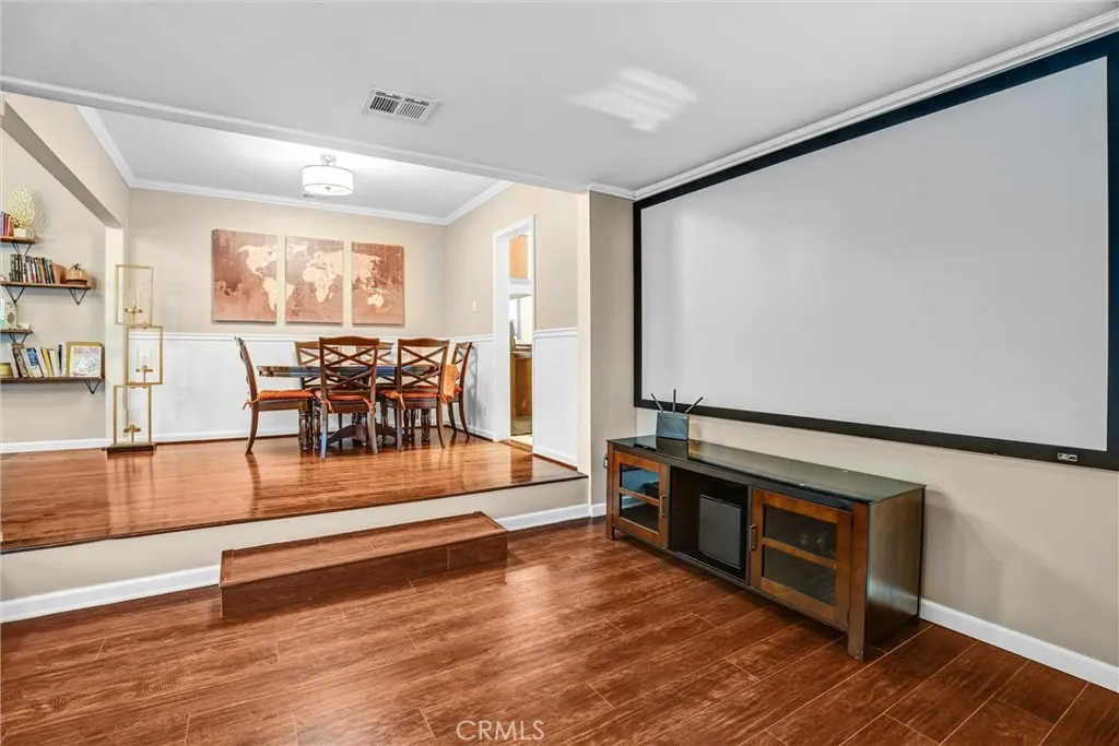 Additional image 11 of 1130 N Cordova St, Burbank, CA 91505