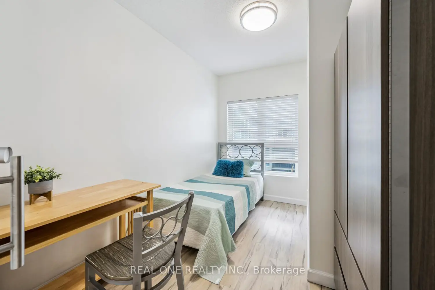 Additional image 17 of 258B Sunview Street 287