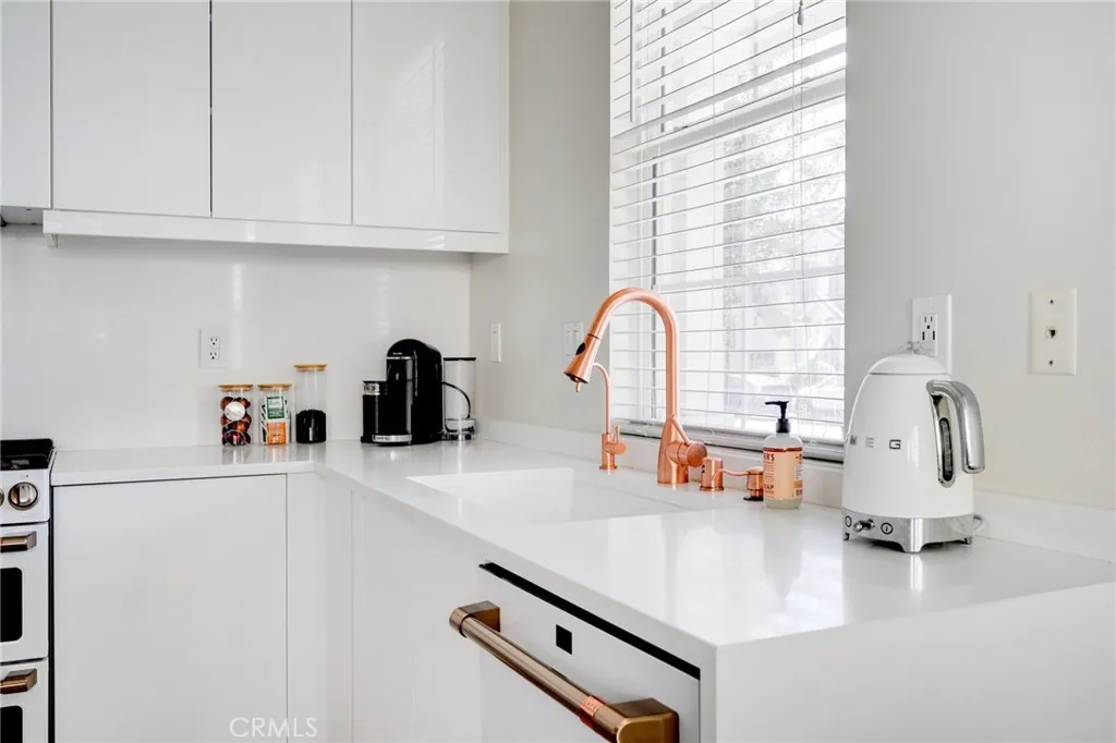 Additional image 13 of 23315 Portland Lane, Valencia, CA 91355